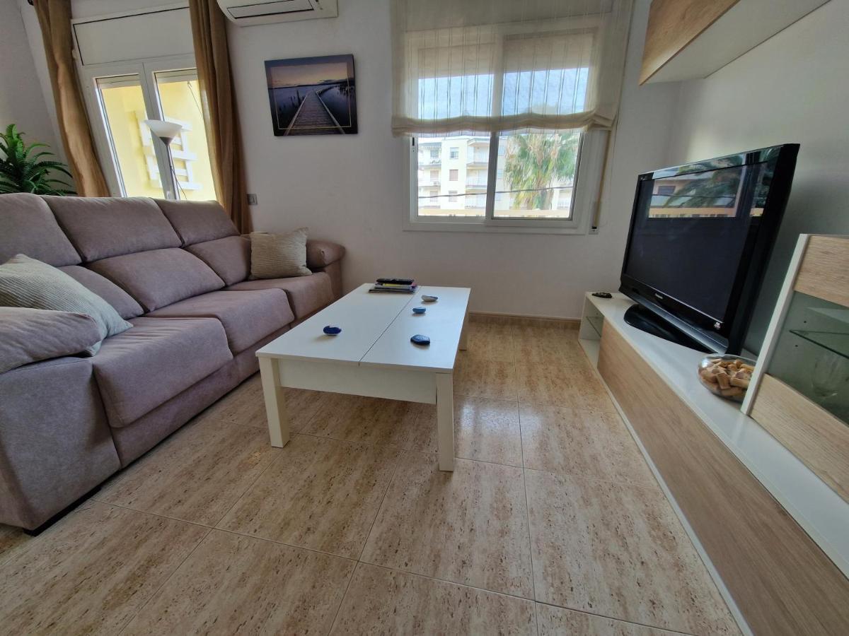 Beach Apartment Regueral Cambrils Bagian luar foto